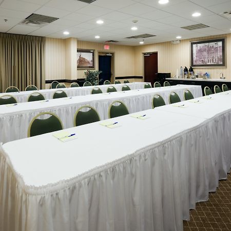 Holiday Inn Express Hotel & Suites- Gadsden By Ihg Exterior photo