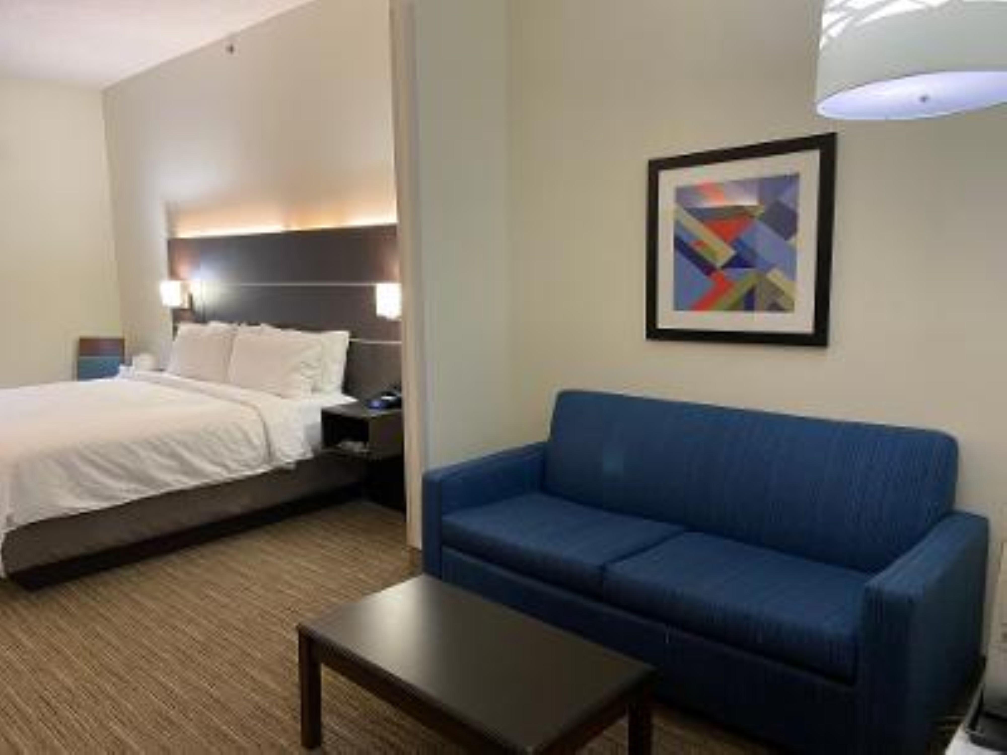 Holiday Inn Express Hotel & Suites- Gadsden By Ihg Exterior photo